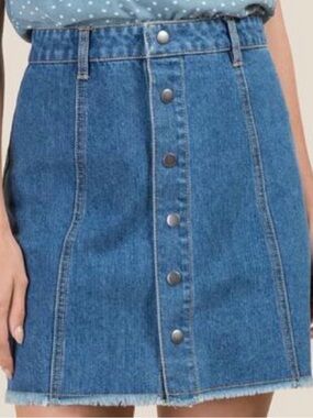 Francesca's Harper Snap Front
Denim Skirt